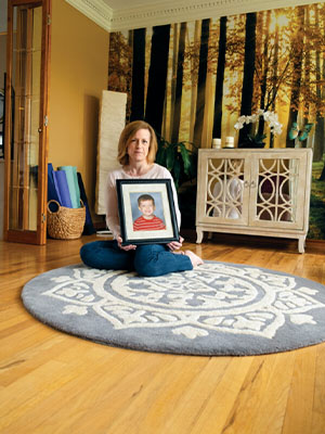 Serese Marotta ’99 holds a photograph of her son, Joseph.